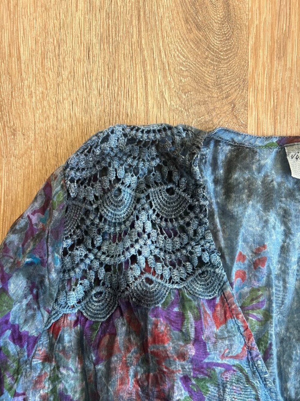 Vintage Goa Embroidered Floral Boho Peasant Blouse Blue Size Large - Picture 3 of 5